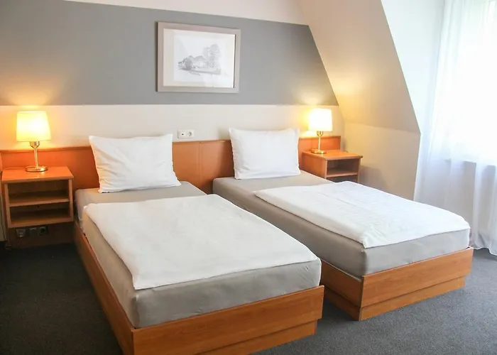 Otel Schlossberghotel 3*